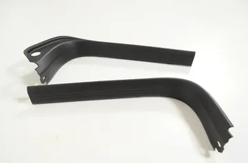 VOLVO V40 2 generation (2012-2020) Sideskirt Kit 31267987,31267988 3257036