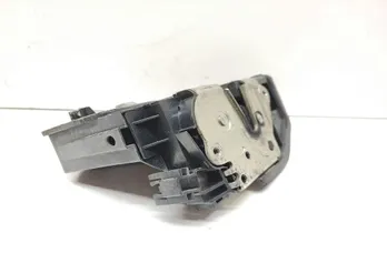 BMW X3 E83 (2003-2010) Front Right Door Lock 7167072 33632349