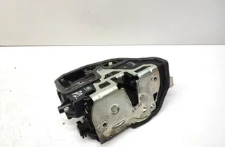 BMW 3 Series E90/E91/E92/E93 (2004-2013) Front Right Door Lock 7059968 33641591