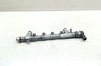 AUDI Q5 8R (2008-2017) Топливная рейка 03L13089Q 33656164