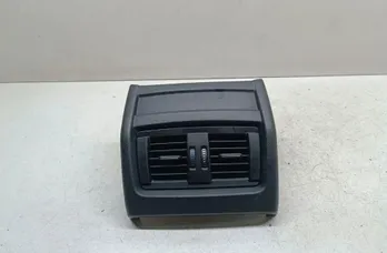 BMW 3 Series Gran Turismo F34 (2013-2017) Задняя воздушная решётка 9218908 33660594