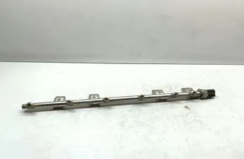 BMW 5 Series F10/F11 (2009-2017) Топливная рейка 7537319 33661846