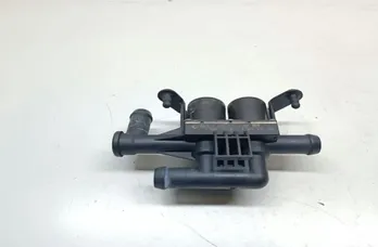 BMW 5 Series F10/F11 (2009-2017) Клапан радиатора отопления 9310349 33668003