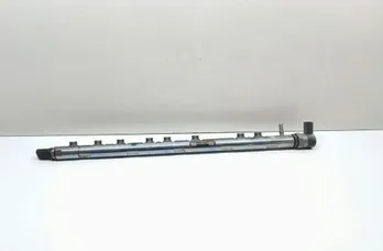 BMW 5 Series F10/F11 (2009-2017) Топливная рейка 0445216036 33677160