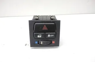 BMW 3 Series E90/E91/E92/E93 (2004-2013) Hazard button 9196714 33700000