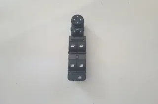 OPEL Corsa F (2019-2023) Front Right Door Window Switch 10025552 34804641