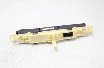 TOYOTA RAV4 5 generation (XA50) (2018-2024) кнопка опасности 8395042270 33304587