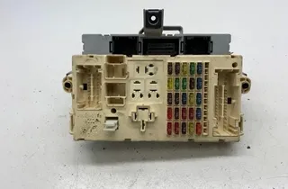 FIAT Punto 2 generation (1999-2003) Fuse Box 46812235 30584243