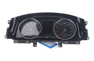VOLKSWAGEN Golf 7 generation (2012-2024) Speedometer 5G1920740D 34531918