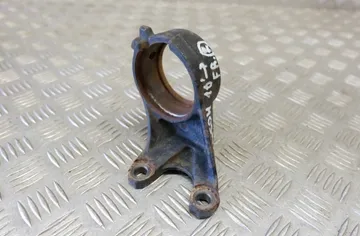 LEXUS RX 4 generation (2015-2024) Кронштейн оси 43457-33030 34482484