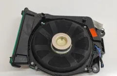 BMW M8 F91/F92/F93 (2019-2023) Низкочастотный динамик с правой стороны 2622472 32031798