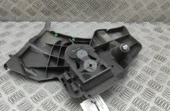 VOLVO V40 Cross Country 1 generation (2012-2020) Rear Left Bumper Bracket 31395103 33813466