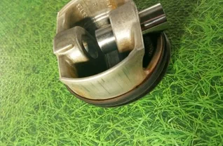 BMW M5 E60/E61 (2004-2010) Piston 92L93,7840920 22084103