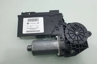 VOLKSWAGEN Touareg 1 generation (2002-2010) Маторчик стеклоподъемника передней левой двери 7L0959793A 36340358