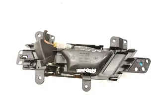 AUDI A6 C6/4F (2004-2011)  Правая задняя внутренняя ручка открытия 4F0839019F 36336677