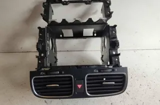 VOLKSWAGEN Golf 6 generation (2008-2015) Center console air vents 5K0819728 34695833