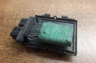 AUDI 80 B4 (1991-1996) Blower fan relay 893959263,3131090041 25472663