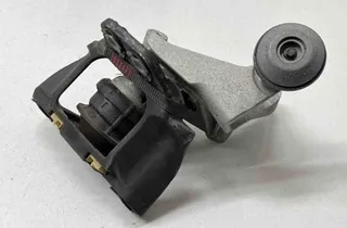 VOLVO XC90 1 generation (2002-2014) Front engine mount 31430470 32689147