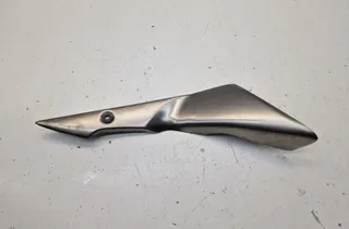 SUZUKI GSX-S Right side heat shield heat guard cover GSX-S 29043500