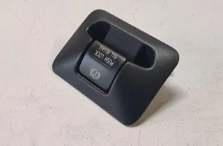 VOLVO V60 1 generation (2010-2020) Кнопка ручного тормоза 31334637 33160335
