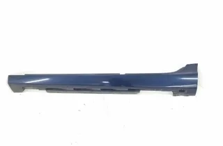 VOLVO V40 Cross Country 1 generation (2012-2020) Left Side Plastic Sideskirt Cover 31395042 30562547