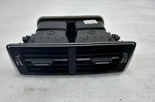 AUDI Q7 4M (2015-2024) Задняя воздушная решётка 4M0819203 34131393