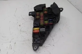 BMW 5 Series E60/E61 (2003-2010) Fuse box 6906588 27617462