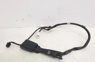 LEXUS IS XE20 (2005-2013) Front Right Seat Buckle E034501 34933833