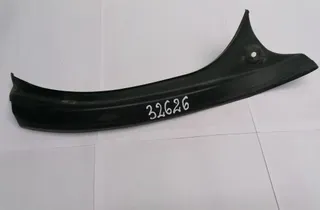 BMW 7 Series E65/E66 (2001-2008) Облицовка заднего правого фонаря 14011810,703326006 34347696