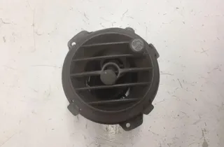 CHRYSLER PT Cruiser 1 generation (2000-2010) Вентиляционные отверстия центральной консоли 13282,5297989,5816907 34338872