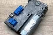 NISSAN Qashqai 1 generation (2007-2014) Sunroof motor 0390201632 34426060