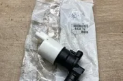 CITROËN C5 2 generation (2008-2017) Windshield/windshield washer pump 643476,9632984980 34437749