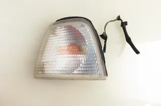 AUDI 80 B4 (1991-1996) Передний левый указатель поворота 33583084