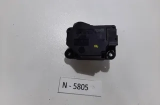VOLVO V40 Cross Country 1 generation (2012-2020) Interior Heater Flap Motor Actuator 4N5H19E616 34101629