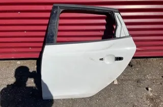 VOLVO V40 Cross Country 1 generation (2012-2020) Rear Left Door 34108441