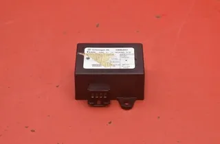 VOLKSWAGEN Golf 3 generation (1991-1998) Engine Control Unit ECU 2D0953257 33722682