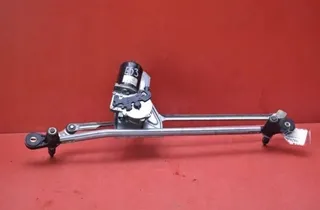 BMW X5 E70 (2006-2013) Wiper motor 7046570 33800070