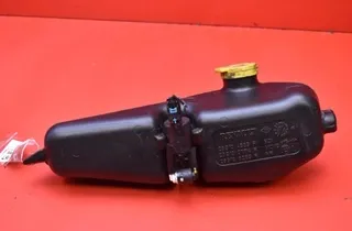 DACIA 800 Series 1 generation (1986-1999) Window Washer Tank 289104583R 33800283