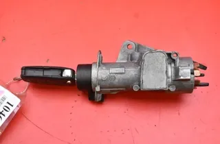 AUDI A4 B6/8E (2000-2005) Замок зажигания 4B0905851C 33800547