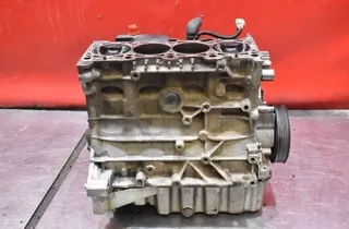 VOLKSWAGEN Passat B6 (2005-2010) Блок двигателя BLR 35997925