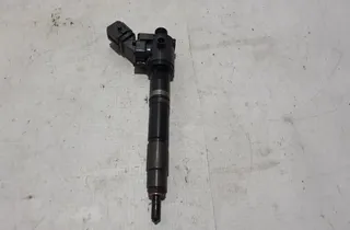 VOLVO S90 2 generation (2016-2023) Fuel Injector 31452113 33479241