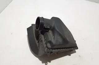 BMW X3 G01 (2017-2024) Корпус воздушного фильтра 8620473 33714318