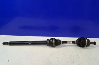 VOLVO V70 2 generation (2000-2008) Front Right Driveshaft 8252049 33606022