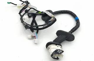 MAZDA CX-30 1 generation (2019-2023) Дверные кабели спереди справа DAAT67190A 36189008