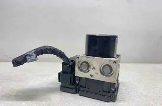 VOLVO XC60 1 generation (2008-2017) ABS Pump P31329139,31329139 32648629