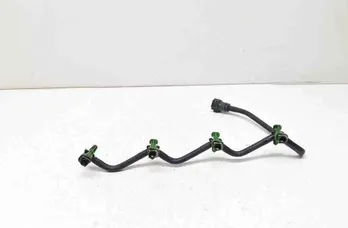 VOLVO V40 Cross Country 1 generation (2012-2020) Fuel return pipe 1313040 32660619