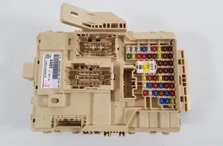 HYUNDAI Kona 1 generation (2017-2024) Блок предохранителей 91950K4020 34358268