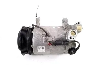 BMW X1 F48/F49 (2015-2023) Hасос кондиционера 6826873 32860369