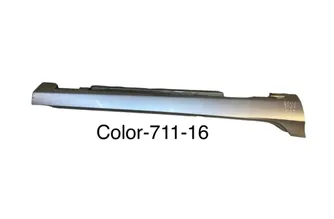 VOLVO V40 2 generation (2012-2020) Right Side Plastic Sideskirt Cover 31395043 30146967