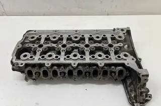 LAND ROVER Discovery Sport 1 generation (2014-2024) Engine Cylinder Head PBG4D36090AC 33899116